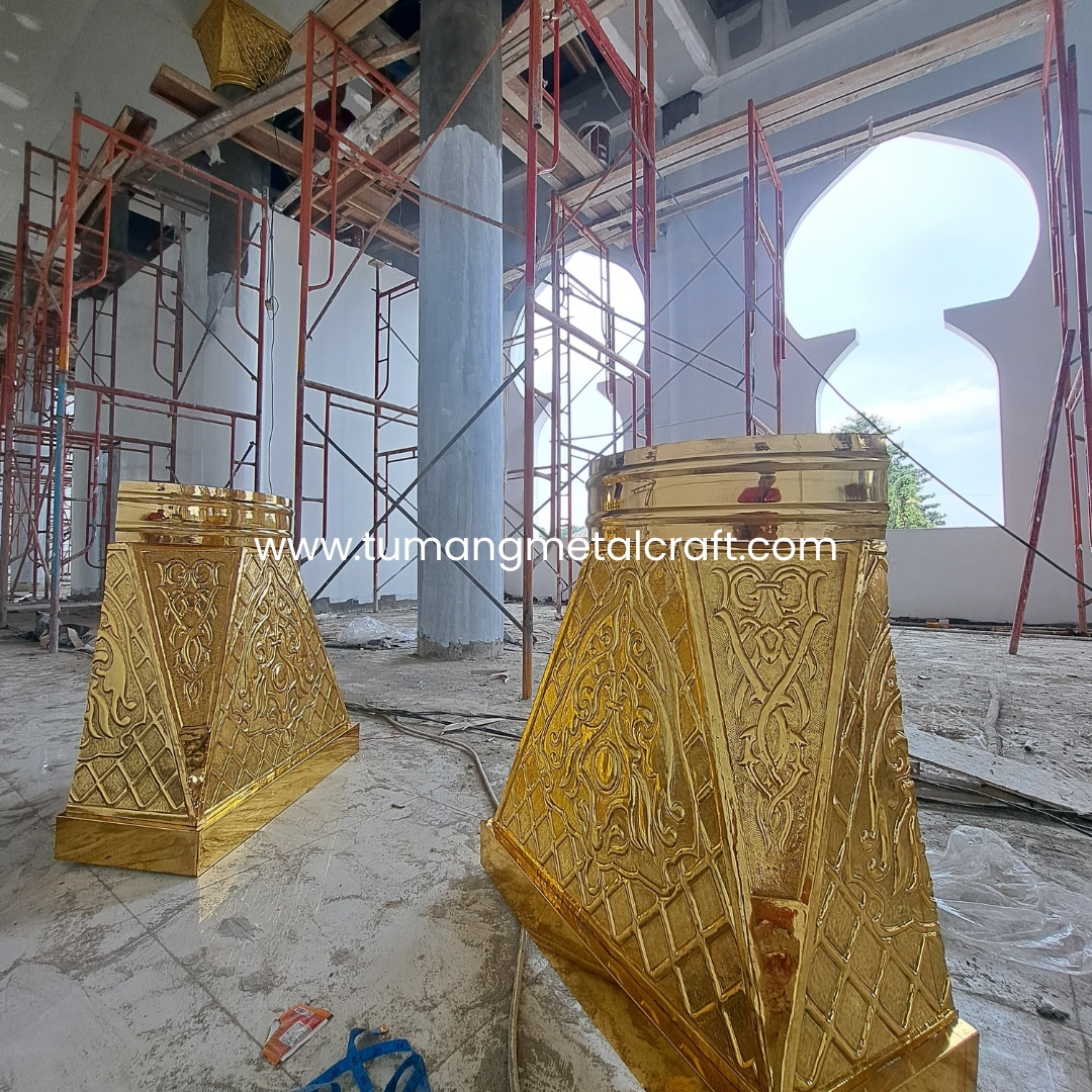 Mahkota Pilar Masjid Nabawi Kuningan